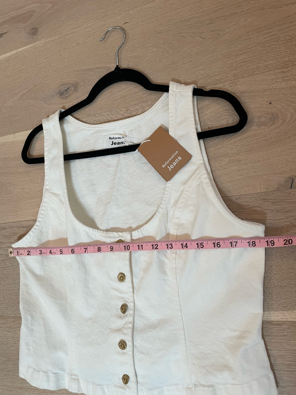 NWT Reformation Tai Denim Vest White Daisy Flower Buttons Crop Top Jean Vests - Picture 6 of 7